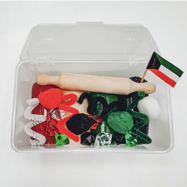 Kuwait National Day Travel Kit - Image 2