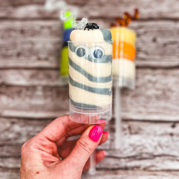 Assorted Spooky Dough Pops - Image 3